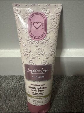 Bath & Body Works Inspire Love Rose + Vanilla Body Cream - Pink and Cream